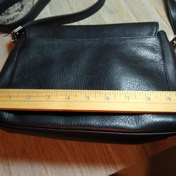 Vintage Liz Claiborne Leather Co. Black Leather Purse - Picture 10 of 11